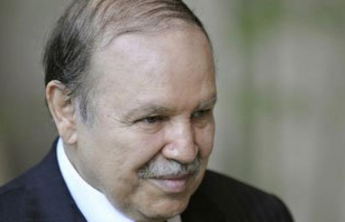 الرئيس الجزائرى بوتفليقة يرفع دعوى قضائية ضد صحيفة لوموند الفرنسية