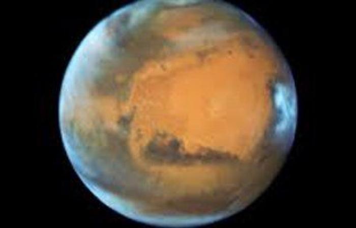 معهد الفلك: كوكب المريخ يواجه الأرض غدًا فى ظاهرة لم تتكرر منذ 10 سنوات