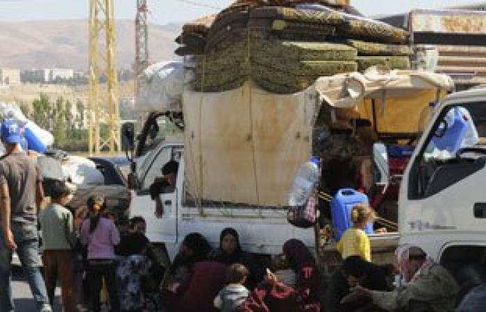 أطباء بلا حدود: 100 ألف سورى عالقون على حدود تركيا لتقدم داعش بريف حلب