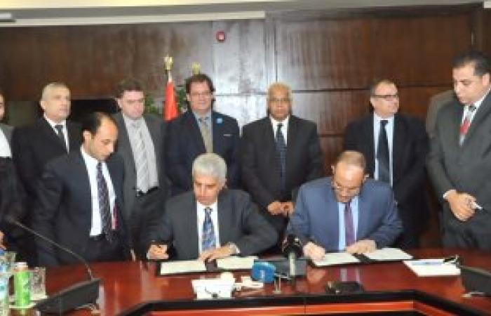 توقيع عقد أعمال تركيب القضبان لمشروع مترو العتبة - إمبابة