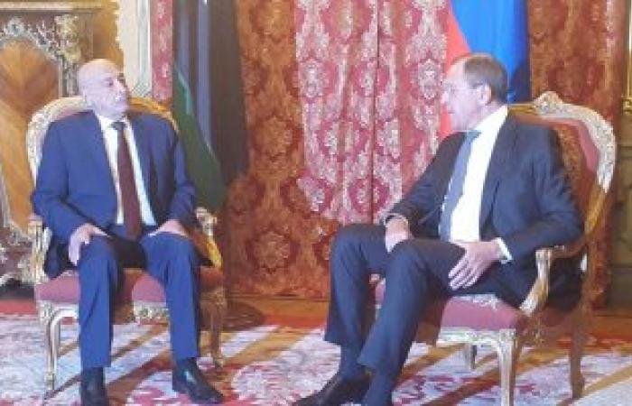رئيس مجلس نواب ليبيا يبحث مع وزير الخارجية الروسى سبل دعم الجيش الليبى
