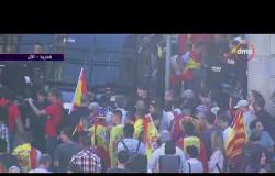 الأخبار - مئات الآلاف يتظاهرون فى برشلونة للتعبير عن رفضهم إنفصال كتالونيا عن إسبانيا