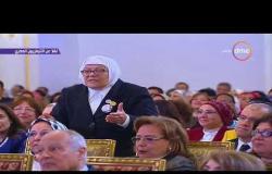 تغطية خاصة - سيدة مصرية تدعي للرئيس "ربنا ياخد من عمري ويديك" والسيسي يعلق "ربنا يديكي العمر "