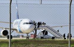 ليبيا: اتفاق اقتصادي لعودة الرحلات الجوية بين مطار القاهرة وبنينا الليبي