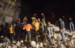 للمرة الثانية خلال شهر... وفاة 11 شخصا بانهيار مبنى في حلب شمالي سوريا (صور)
