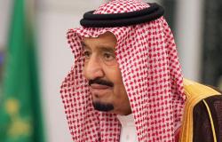 الملك سلمان يصل مقر حفل جائزة الملك فيصل العالمية (فيديو)