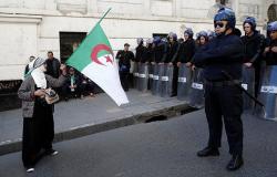 الأمن الوطني الجزائري ينفي المعلومات حول قمع المتظاهرين