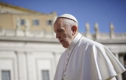 بابا الفاتيكان يستعد لزيارة ثالث دولة عربية بعد مصر والإمارات (فيديو)