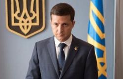 للممثل الكوميدي زيلينسكي على أعتاب رئاسة أوكرانيا