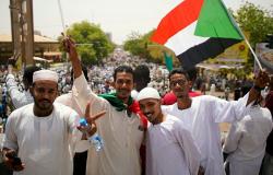 الانتقالي السوداني: إنهاء حظر التجوال والطوارئ والفترة الانتقالية عامان بحد أقصى