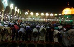 دول إسلامية تعلن أول أيام رمضان... وأخرى تؤجل للغد