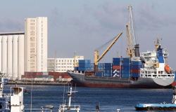 الإمارات تبدأ تحقيقا عالي الحرفية في موضوع استهداف سفن تجارية بمياهها الاقتصادية