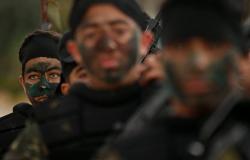 كاد أن ينجح... قناة عبرية: حماس استخدمت سلاحا جديدا قاذف للقنابل