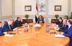 مصر تعلن عن مفاوضات لاستحواذ مستثمرين أجانب على محطات كهرباء