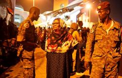 قتل مواطنة وأصاب جنديا آخر... عسكري سوداني "سكران" يطلق الأعيرة النارية عشوائيا