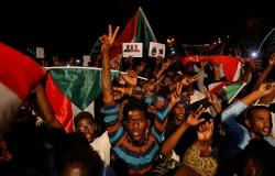 ما بين المدرسة العسكرية وتحالف الحرية...السودان يتجه للعصيان المدني