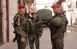 الجيش الروسي يقدم مساعدات إنسانية لسكان حي الحلوانية بحلب