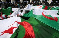 أحزاب المعارضة الجزائرية تحضر لاجتماع شامل للبت في دعوة الرئيس للحوار