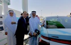أرامكو السعودية تطلق أول محطة لتزويد السيارات بوقود الهيدروجين بالمملكة