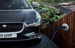 السيارات الكهربية تستحوذ على 45% من مبيعات المركبات بالنرويج