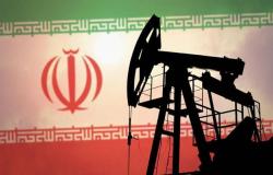 وكالة: إنتاج إيران من النفط يتهاوى لأدنى مستوى منذ 1986