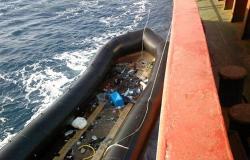 ليبيا تنقذ 53 مهاجرا غير شرعي قبالة سواحلها