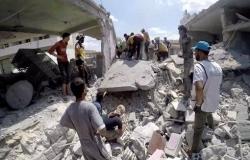 103 قتلى و400 ألف نازح من جراء القصف في إدلب