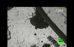 لقطات مثيرة للهبوط الناجح للمركبة اليابانية على سطح كويكب بعيد