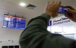 توقف حركة الملاحة في مطار معيتيقة الليبي بعد تعرضه لقصف