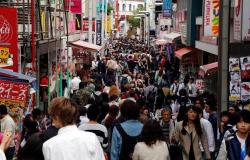 أداء الاقتصاد الياباني يمنح إشارات متباينة خلال يوليو