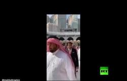 أمير مكة يشارك في مراسم غسل الكعبة المشرفة