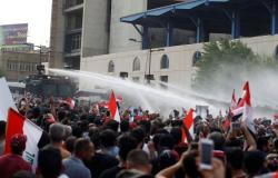 بعد أيام من احتجاجات شعبية عارمة... مجلس بغداد يقبل استقالة المحافظ