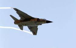 الطيران الليبي يدمر سيارة وذخيرة لقوات الوفاق قرب معسكر حمزة في طرابلس