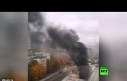 موسكو.. حريق هائل في حافلة ركاب داخل نفق