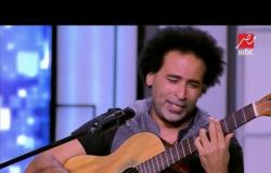 المطرب مصطفى شوقي يغني أغنية مؤثرة لـ الراحل خالد صالح