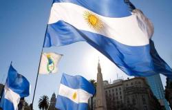مكاسب قوية للأسهم والعملة في الأرجنتين بعد نتائج انتخابات الرئاسة