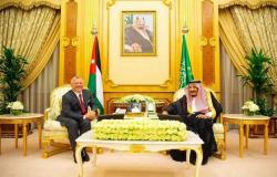 خادم الحرمين الشريفين يبحث الأوضاع الإقليمية والدولية مع ملك الأردن