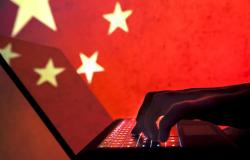 متسللون مدعومون من الصين يسرقون الرسائل النصية وسجلات الهاتف