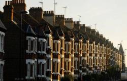 أسعار المنازل البريطانية تسجل أضعف وتيرة نمو في 2019