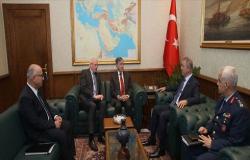وزير الدفاع التركي يستقبل المبعوث الأمريكي إلى سوريا