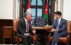 الملك يعقد مباحثات مع رئيس الوزراء الكندي في أوتاوا