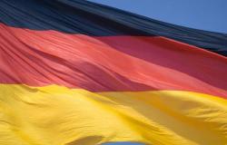 تحسن ثقة الشركات في اقتصاد ألمانيا بأكثر من المتوقع