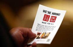 طلبات إعانة البطالة الأمريكية تتراجع بأكثر من التوقعات