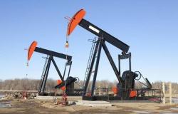 النفط يرتفع بدعم الاتفاق التجاري وبيانات المخزونات الأمريكية