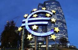 تراجع فائض الحساب الجاري في منطقة اليورو بأكثر من المتوقع
