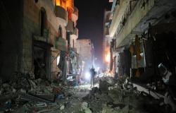 جثث تحت الأنقاض.. مقتل 10 مدنيين بضربات روسية على إدلب