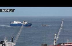 سفينة سعودية قد تنقل أسلحة لليمن ترسو في ميناء إسباني
