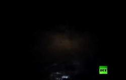 لحظة إطلاق صاروخ تصدى لأهداف معادية في سماء دمشق