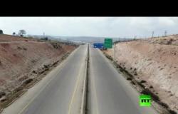 شاهد.. لقطات جوية حصرية لطريق M4 حلب – اللاذقية الاستراتيجي