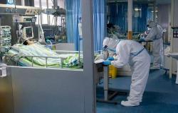 السعودية تعلن إصابتين جديدتين بفيروس كورونا